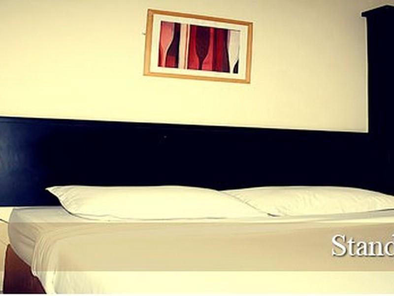 Jatinangor Hotel & Restaurant Cileunyi Bagian luar foto
